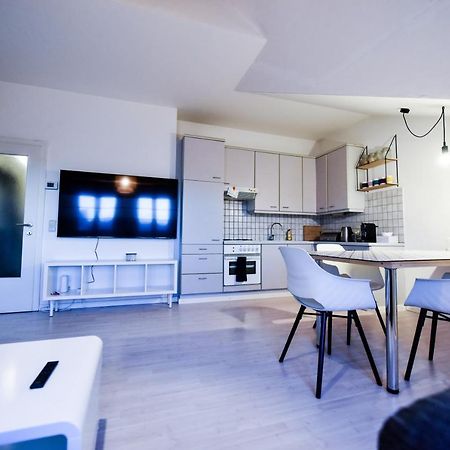Skyhigh Studio Stp Apartment Sankt Poelten Exterior foto